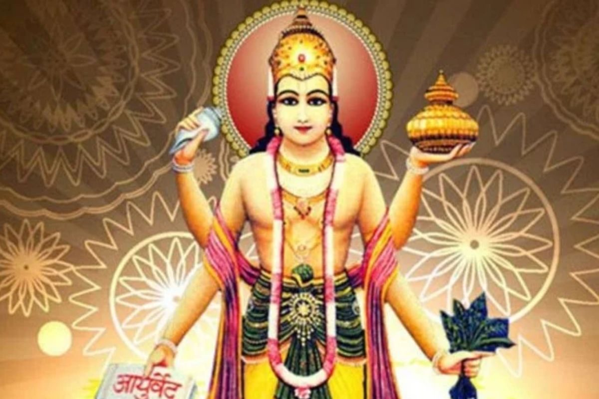 Dhanteras 2022: धनत्रयोदशीला धन्वंतरीची पूजा का केली जाते? त्यांच्या जन्माची अशी आहे कथा