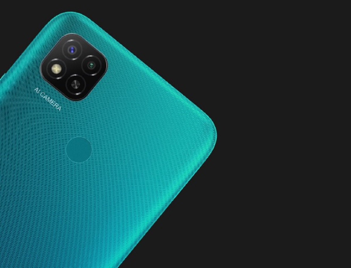 Redmi चे स्मार्टफोन कमी किमतीत त्यांच्या खास वैशिष्ट्यांसाठी खूप लोकप्रिय आहेत. आजकाल जेव्हा कोणी बजेट फोनबद्दल बोलतो तेव्हा त्याच्या यादीत Redmi चा फोन नक्कीच असतो. ग्राहकांनाही परवडणाऱ्या किमतीत चांगले फीचर फोन मिळतात. अशा परिस्थितीत जर तुम्ही देखील Redmi चे चाहते असाल आणि नवीन फोन घेण्याचा विचार करत असाल तर तुमच्यासाठी एक आनंदाची बातमी आहे.