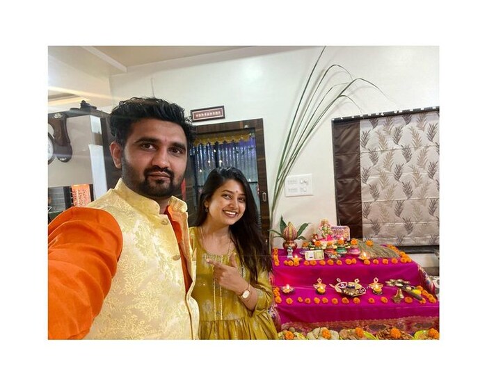 प्राजक्ता तिच्या लाडक्या भावाबरोबर उद्याची भाऊबीज साजरी करणार आहे. 