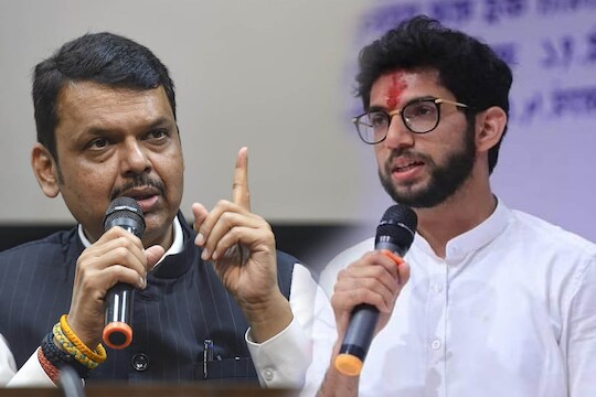शिवसेना नेते आदित्य ठाकरे यांनी पत्रकार परिषद घेत शिंदे-फडणवीस सरकारवर चौफेर टीका केली. 
