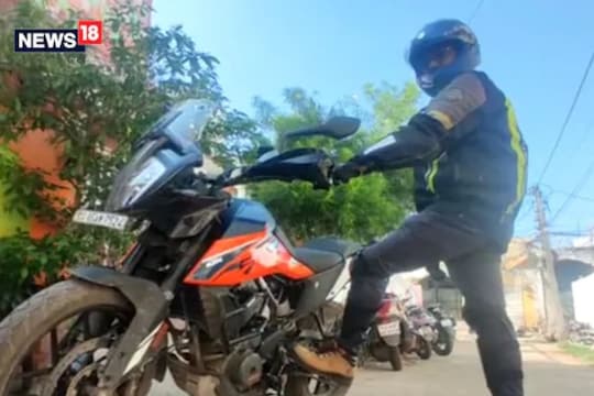 Bike Tips: किक मारून घामाघूम झाला तरीही बाईक स्टार्ट होत नाहीये? मग ‘या’ ट्रिक्सचा करा वापर