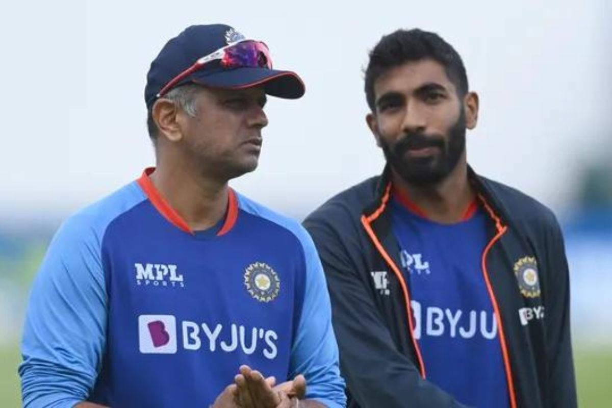 राहुल द्रविड आणि बुमरा