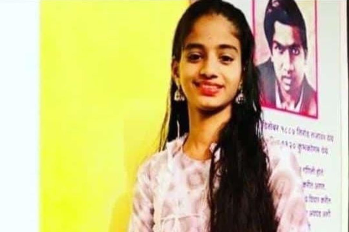 सर्पदंशाने मुलीचा मृत्यू