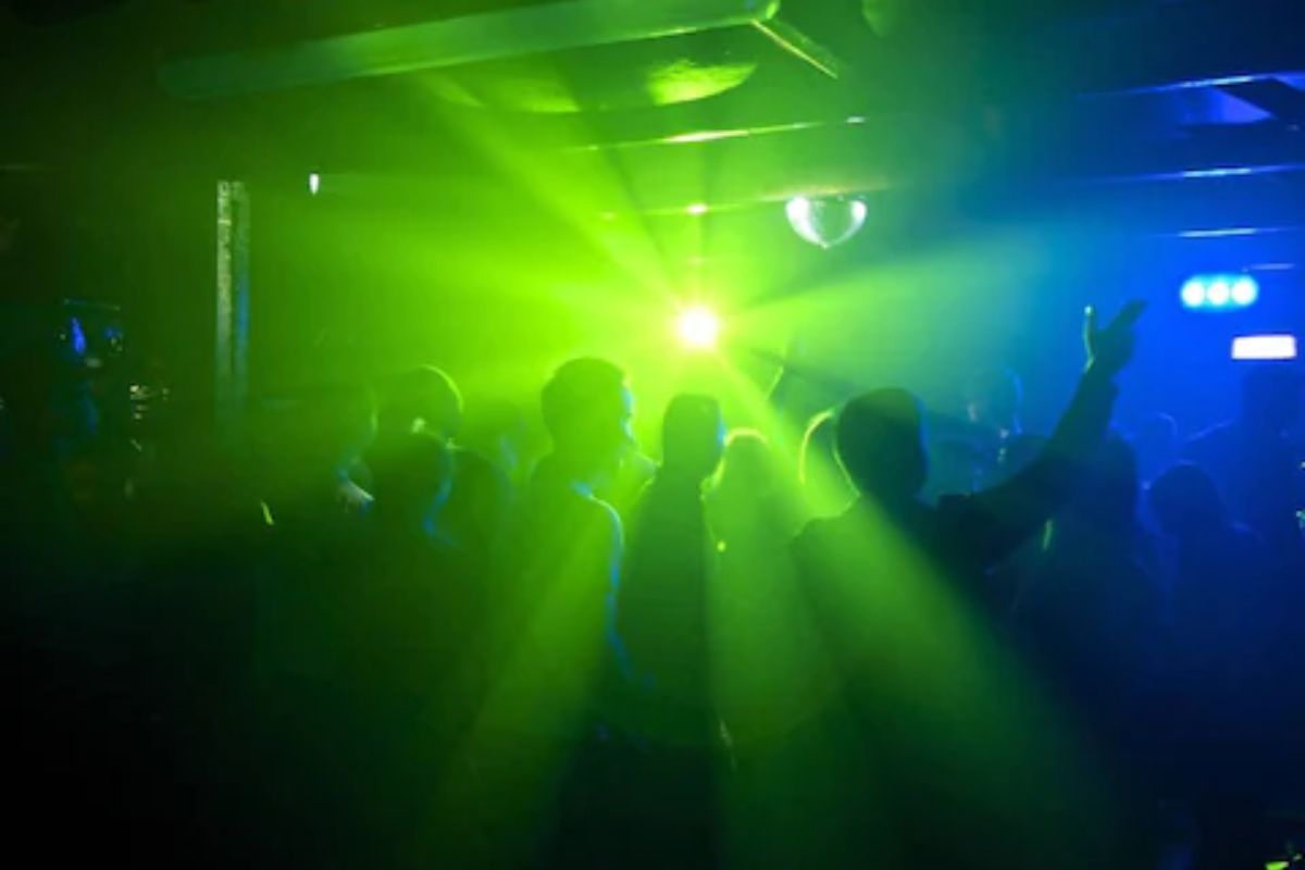 डान्स फ्लोर