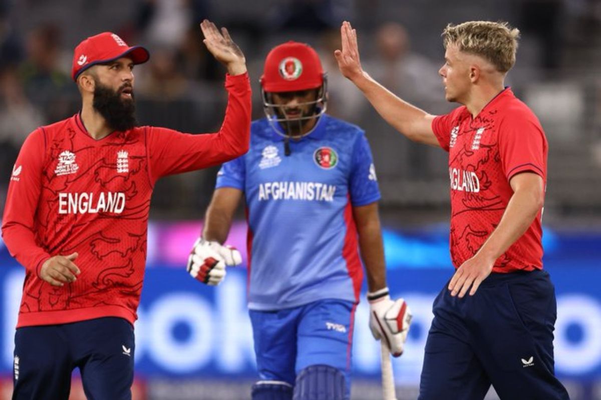 सॅम करनची अफगाणिस्तानविरुद्ध भेदक गोलंदाजी