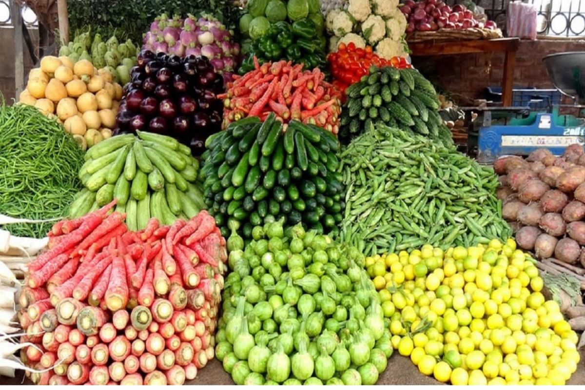 सामान्यांना महागाईचा आणखी एक झटका! भाज्यांच्या दरात 20 ते 25 टक्क्यांनी वाढ