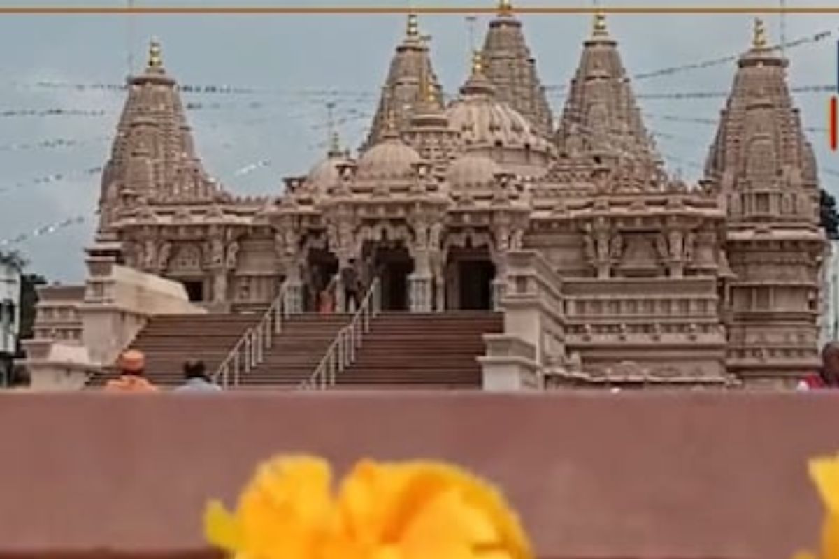 Nashik : स्वामी नारायण मंदिरातील शिल्पांमध्ये भक्तांना होणार भारतीय संस्कृतीचे दर्शन, Video