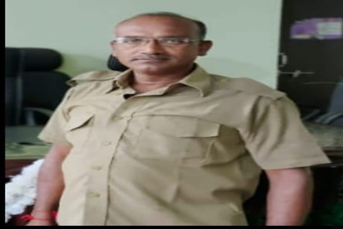 मृतक ग्रामपंचायत कर्मचाऱ्याचा फोटो