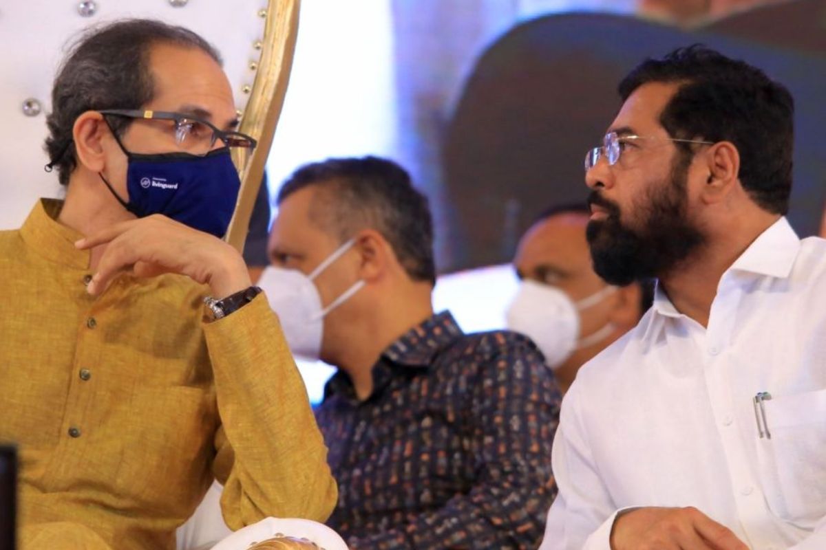 'दो दिल मिल रहे हैं...', 'ठाकरे-शिंदे' एकत्र येणार, मुहूर्त अन् ठिकाणही ठरलं!