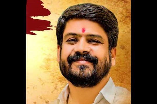  भाजपचे बीड शहर अध्यक्ष भगीरथ बियाणी यांनी राहत्या घरात स्वता: वर गोळी झाडून  आत्महत्या केली असल्याची माहिती समोर आली आहे.