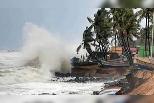 Cyclone Sitrang Update : सीतरंग चक्रीवादळाचा हाहाकार, महाराष्ट्रात सीतरंग थैमान घालणार?