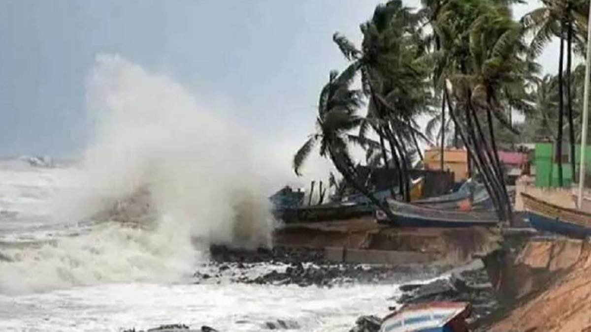 Cyclone Sitrang Update : सीतरंग चक्रीवादळाचा हाहाकार, महाराष्ट्रात सीतरंग थैमान घालणार?