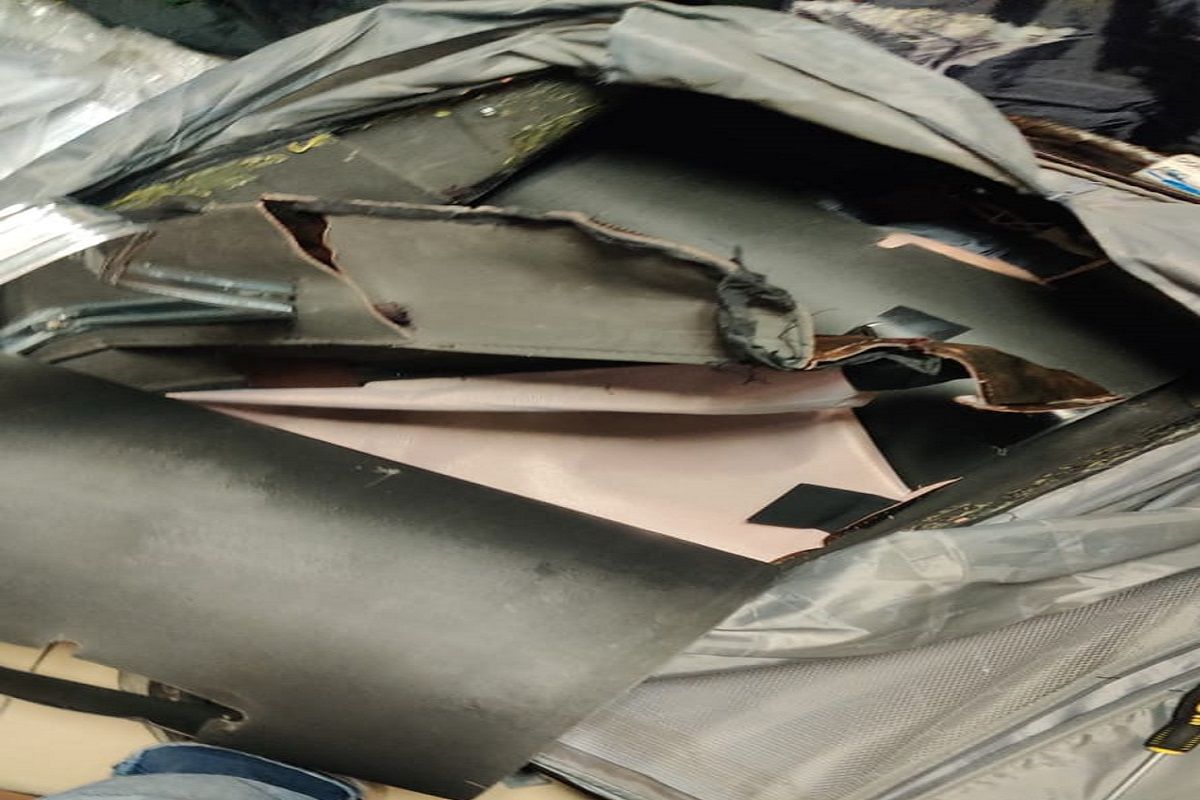 100 कोटींचं ड्रग्ज, तस्कराची कल्पकता अधिकाऱ्यांनी ठेचली, मुंबई विमानतळावर मोठी कारवाई