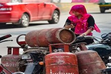 Rule Chage:  1 नोव्हेंबरपासून 5 मोठे बदल, थेट तुमच्या आयुष्यावर करणार परिणाम