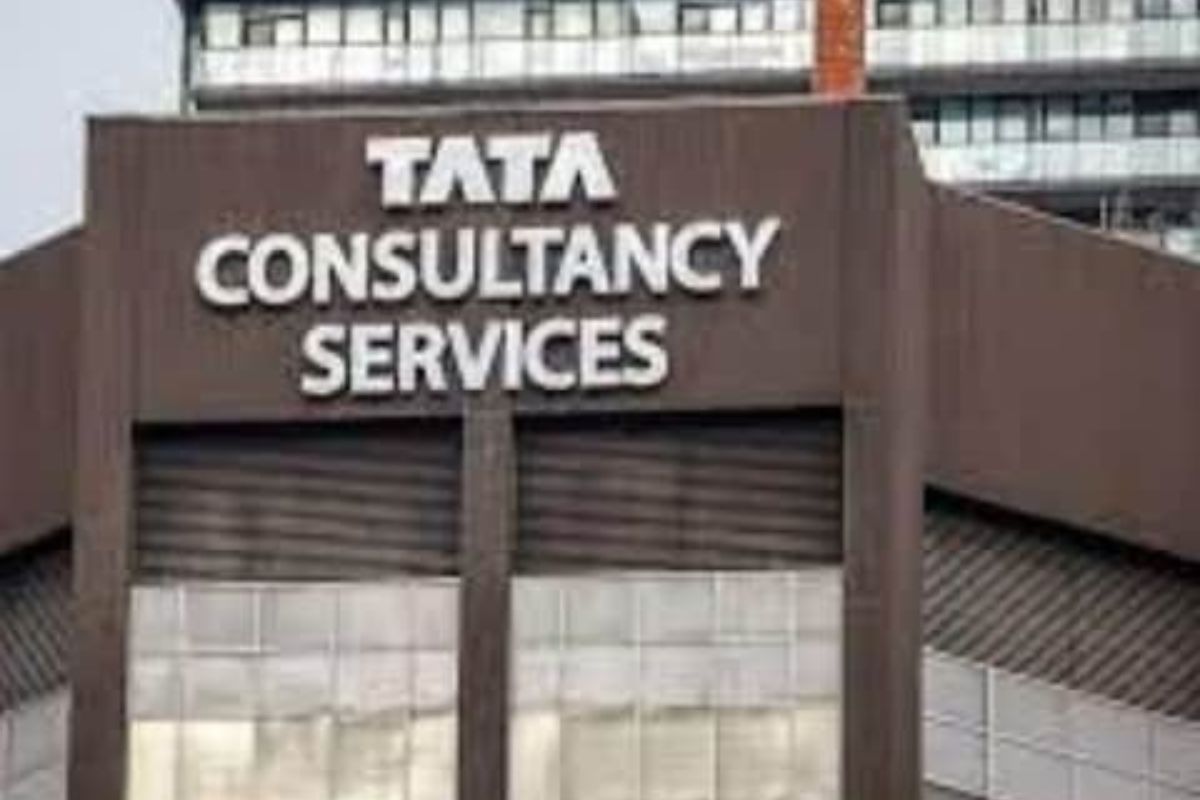 TCS Q2 Results : दिवाळी आधी टीसीएसने दिली चांगली बातमी, गुंतवणूकदारांसाठी लाभांशाची घोषणा