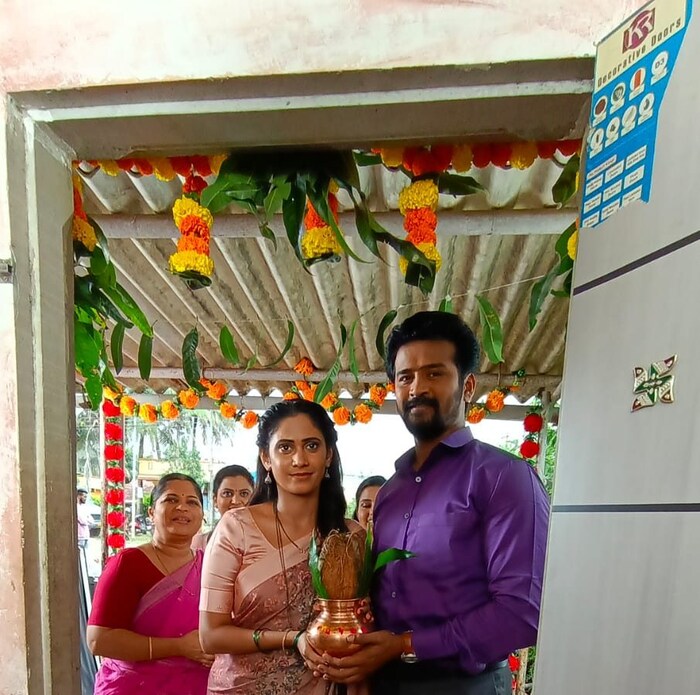त्यामुळे आता मालिकेत अंतरा आणि मल्हार दोघांचा नवीन संसार थाटणार आहेत. 