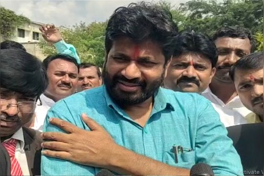'माझा अधिकारी आणि हक्कच आहे. मी दुसऱ्या विस्तारात असणार आहे. नसलो तरी बच्चू कडू हा बच्चू कडू आहे'