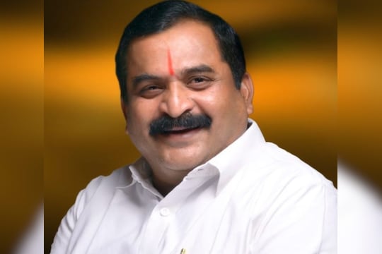 Kolhapur Shiv Sena Gokul : ठाकरे- शिंदे वादाची ठिणगी गोकुळ दूध संघात, मुरलीधर जाधव यांचे संचालकपद रद्द