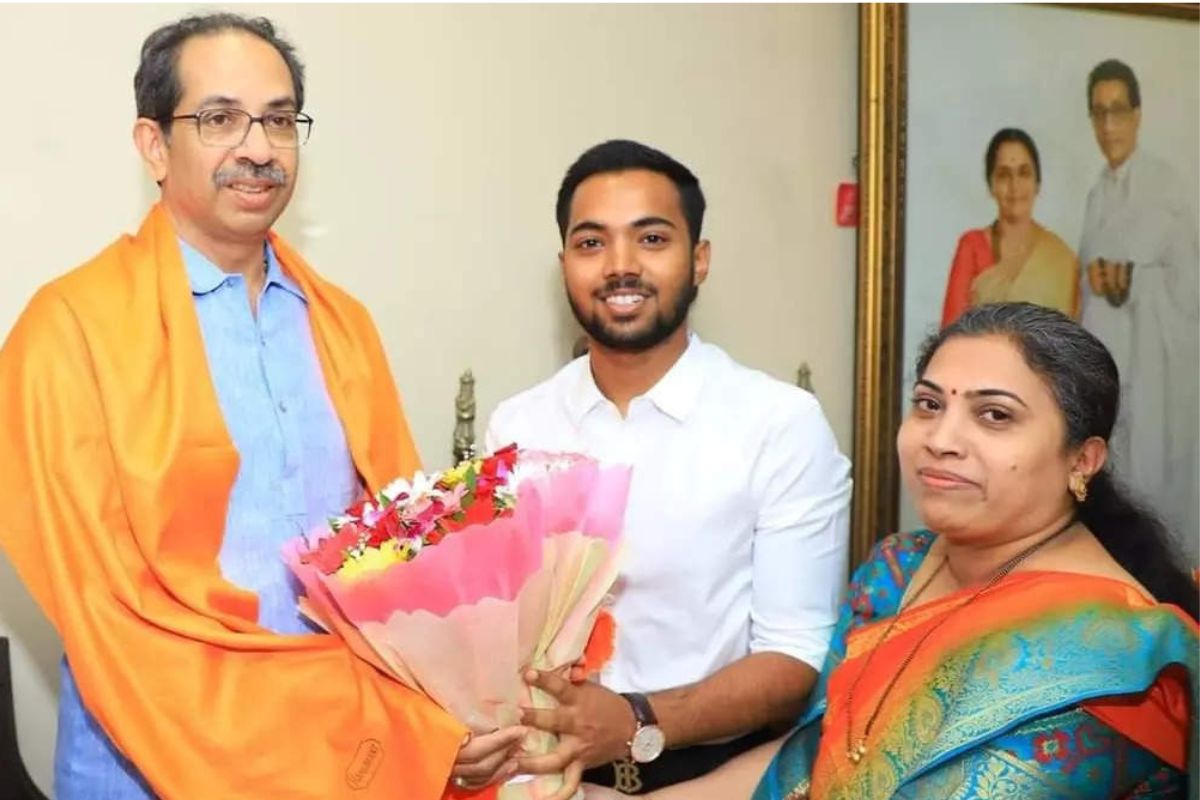 Andheri East Bypoll : ऋतुजा लटकेंना उमेदवारी, 'महाविकासआघाडी'चं शक्तीप्रदर्शन, 7 नेते मैदानात!