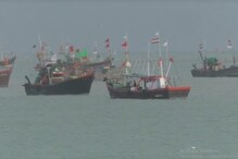 16 भारतीय खलाश्यांना पाक सैन्याने घेतले ताब्यात, पालघरमधील 7 जणांचा समावेश 16 भारतीय खलाश्यांना पाक सैन्याने घेतले ताब्यात, पालघरमधील 7 जणांचा समावेश