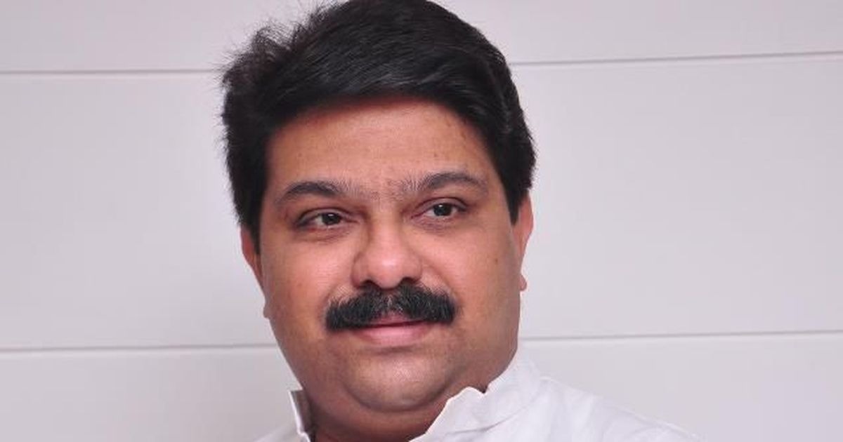 Prasad Lad BJP : सुभाष देसाईंच्या टक्केवारीमुळे टाटा एअरबेस महाराष्ट्रातून गेला, भाजप नेत्याचा ठाकरे गटावर रोष