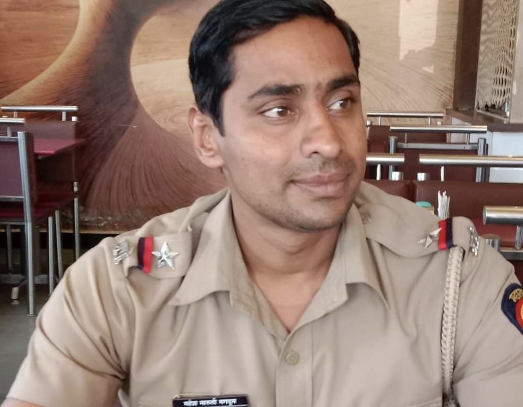 Satara Crime : धावत्या एसटी बसमध्ये तरुणीसोबत अश्लील चाळे, पोलीस कर्मचाऱ्याचा कृत्याने साताऱ्यात खळबळ