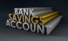 तुम्हीही करताय का ही चूक? एका वर्षात बंद होऊ शकतं Saving Account