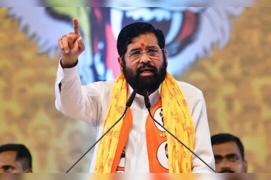 shiv sena : सीएम शिंदेंवर आक्षेपार्ह टीप्पणी केल्याने शिवसैनिकांना अटक, थेट जेलमध्ये रवानगी