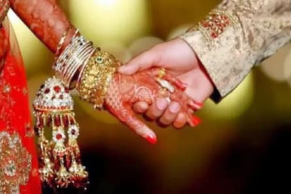 सोलापूरकरांनो, विवाह नोंदणी करताना लक्षात घ्या 'हे' नवे बदल!