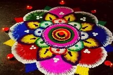 रांगोळीच्या या खास डिझाईन पाहिल्या का? कोणत्याही शुभप्रसंगी लगेच काढू शकाल