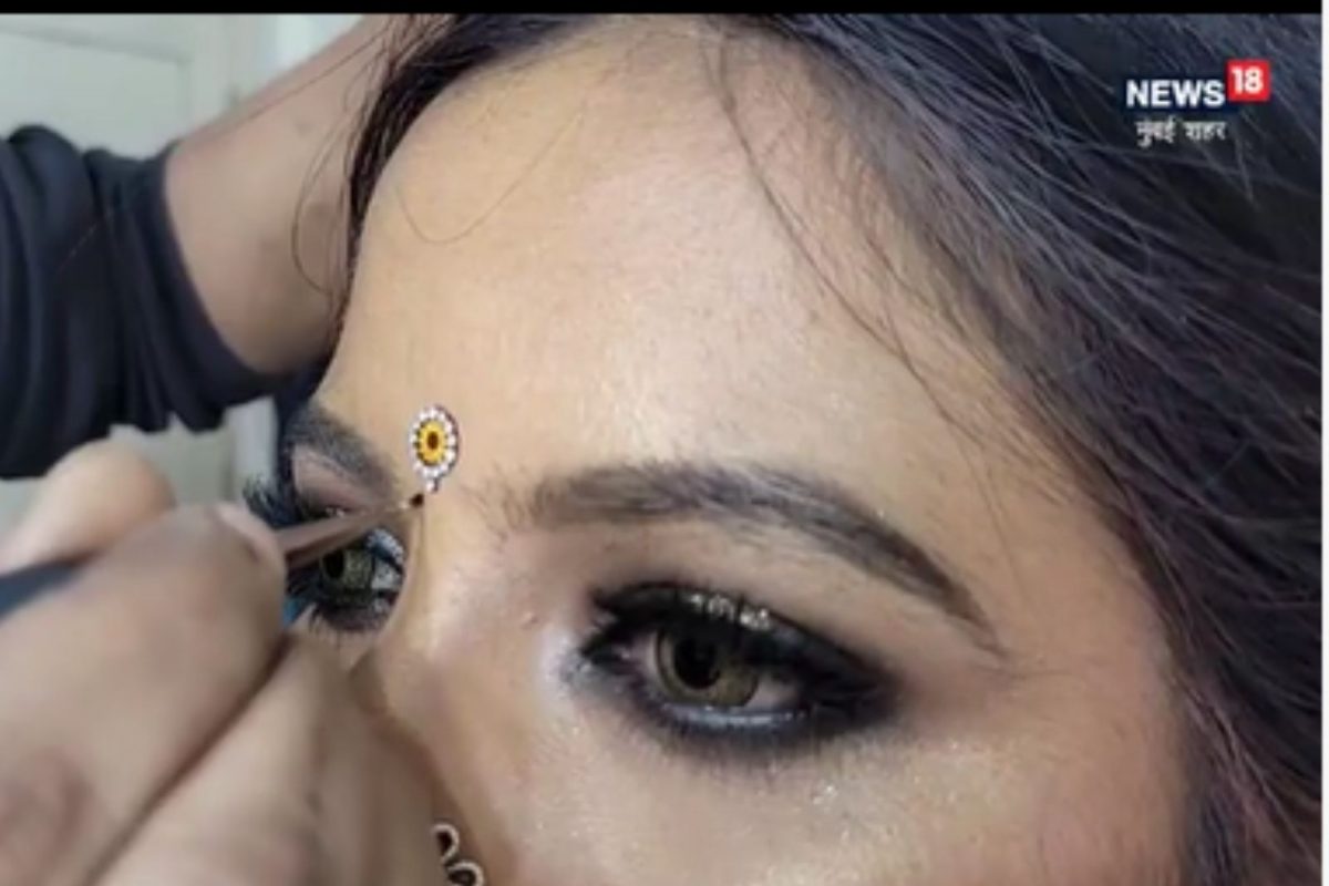 राहिले केवळ 3 दिवस; असा मेकअप केला तर गरब्यात तुमचीच होईल चर्चा, लगेच हा Video पाहा