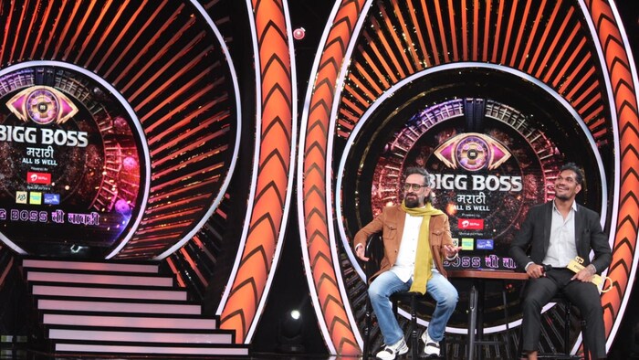 योगेशने मेघा घाडगेसोबत इतर स्पर्धकांना असभ्य भाषेत भांडण केले होते. 