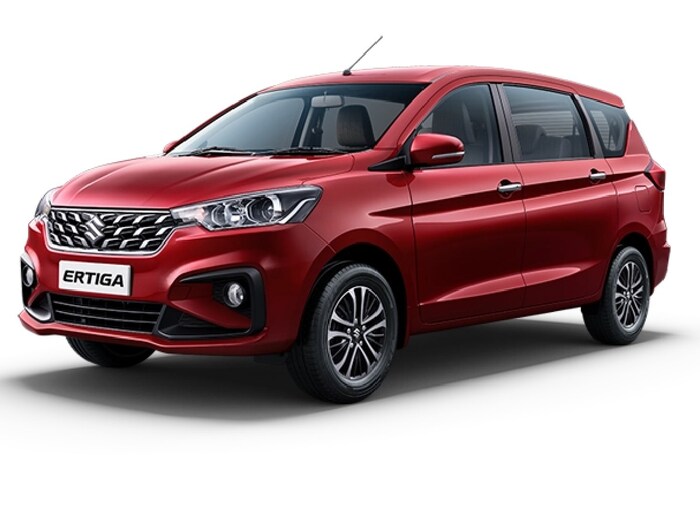 मारुतीच्या सर्वाधिक विक्री होणाऱ्या कारपैकी एक Ertiga देखील या यादीत स्थान मिळवते. कारची किंमत 8.41 लाख रुपयांपासून सुरू होते आणि 11.60 लाख रुपयांपर्यंत जाते.
