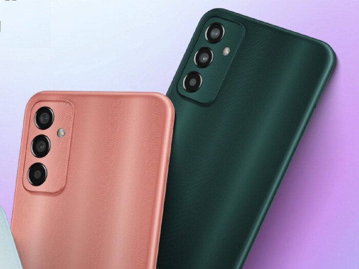 सेल दरम्यान, Samsung Galaxy M13 फक्त 9,499 रुपयांमध्ये उपलब्ध करून दिला जात आहे. यामध्ये निवडक बँक क्रेडिट आणि डेबिट कार्डवर 1,000 रुपये कॅशबॅकचा समावेश आहे. याशिवाय Samsung Galaxy M53 5G 21,999 रुपयांना आणि Samsung Galaxy M32 11,999 रुपयांना खरेदी करता येईल.