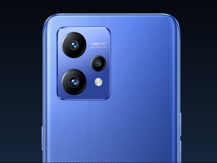 सेल दरम्यान, Realme Narzo 50 4G 9,999 रुपयांना उपलब्ध करून दिला जात आहे. याशिवाय ग्राहक Realme Narzo 50i 5,749 रुपयांना खरेदी करू शकतात. विशेष बाब म्हणजे या दोन्ही स्मार्टफोन्सवर ग्राहकांना सहा महिन्यांपर्यंतचा नो-कॉस्ट-ईएमआय पर्यायही दिला जात आहे.