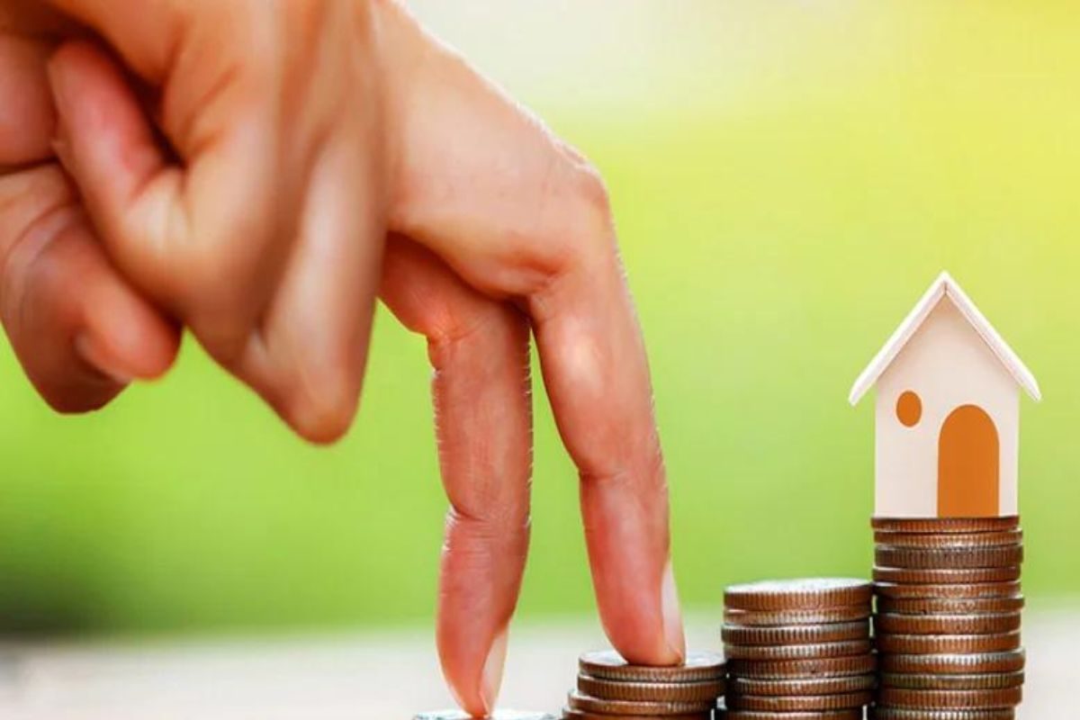 'या' चुकांमुळे जास्त भरावा लागू शकतो EMI, तुम्ही तर ही चूक करत नाही ना