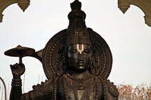 ती अवतरली अन् महाविष्णूवरचा वार झेलला; एकादशी करण्याचा असा झाला प्रारंभ ती अवतरली अन् महाविष्णूवरचा वार झेलला; एकादशी करण्याचा असा झाला प्रारंभ