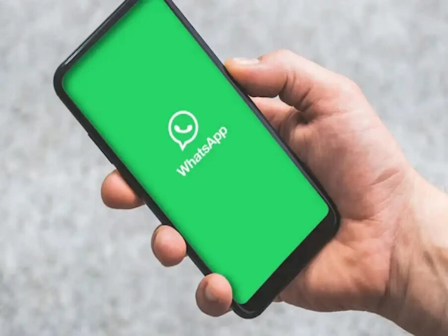येथे आम्ही WhatsApp चॅट डिलीट करण्याबद्दल बोलत नाही आहोत. तर तुम्ही WhatsApp सिक्रेट चॅट डिलीट न करता लपवू शकता. (फाइल फोटो)