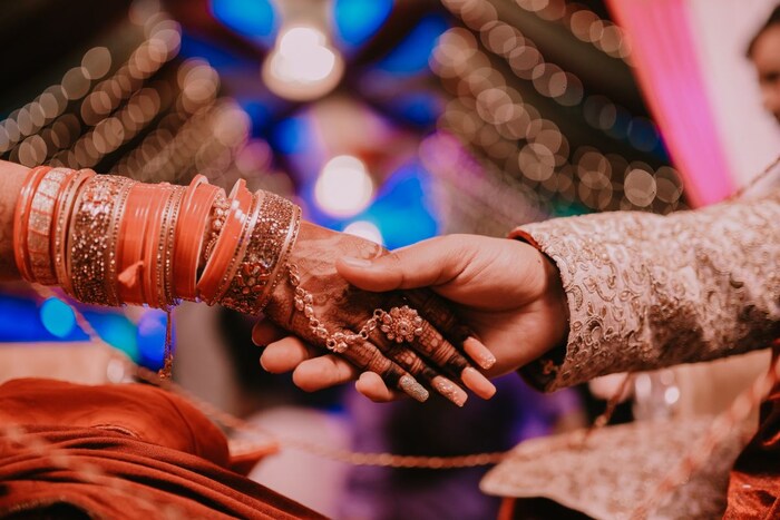 फेब्रुवारी 2023 मध्ये लग्नाचे एकूण 13 शुभ मुहूर्त आहेत. ते पुढील प्रमाणे : 6, 7, 8, 9, 10, 12, 13, 14, 15, 17, 22, 23, 28 फेब्रुवारी 2023