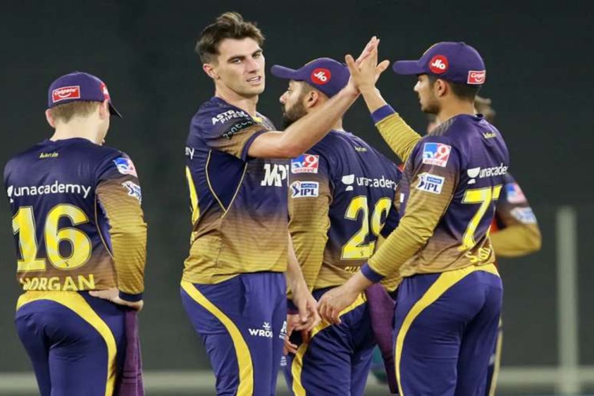 मोठी बातमी IPL च्या मिनी ऑक्शनपूर्वी KKR ला मोठा धक्का; सर्वांत महागड्या बॉलरनं सिझनमधून घेतली माघार