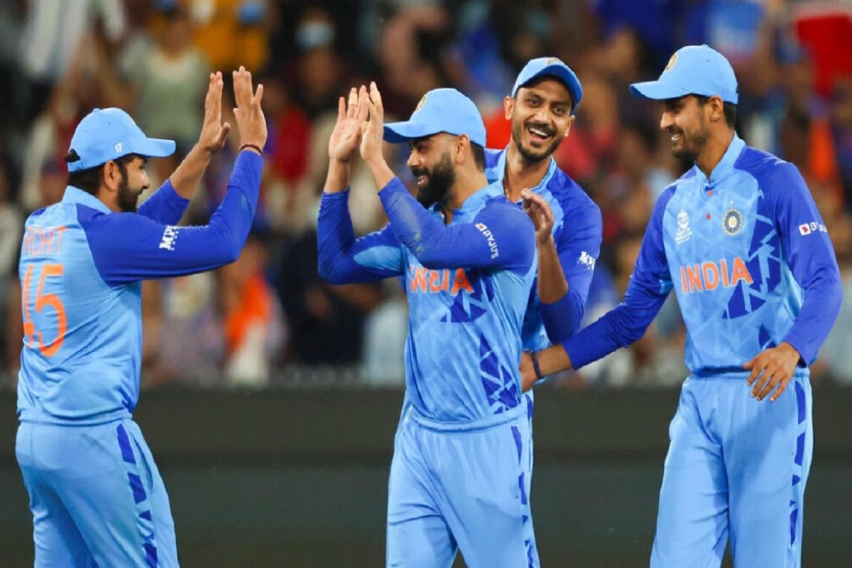 T20 World Cup : सेमी फायनलमध्ये भारताचा सामना इंग्लंडशी, रोहित टीममध्ये करणार एक बदल!