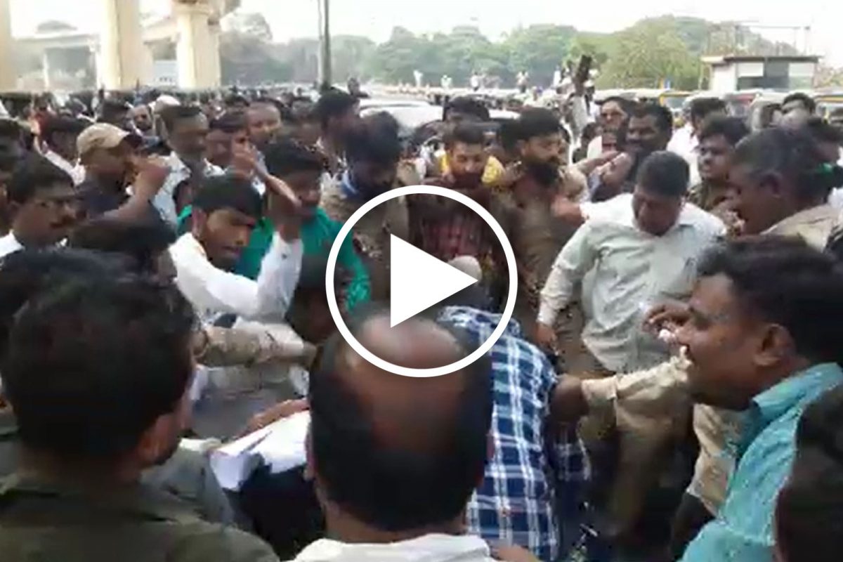 बाईक टॅक्सी जाताना पाहिली अन् रिक्षाचालक तुटून पडले