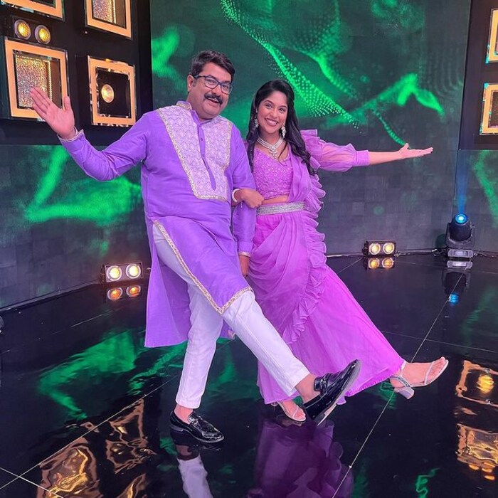 पण आता कलाकारांनी शूटिंगच्या शेवटच्या दिवशीचे फोटो शेअर केल्याने ही मालिका प्रेक्षकांचा निरोप घेणार आहे, यावर शिक्कामोर्तब झाला आहे.