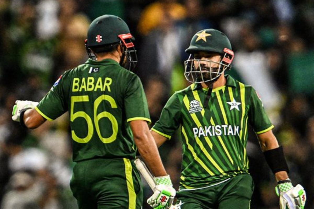 पाकिस्तान वर्ल्ड कप विजयाच्या वाटेवर?