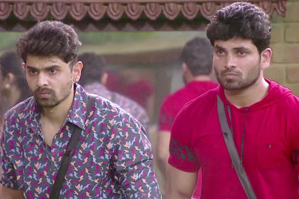 आरोह वेलणकर ऑन शिव ठाकरे