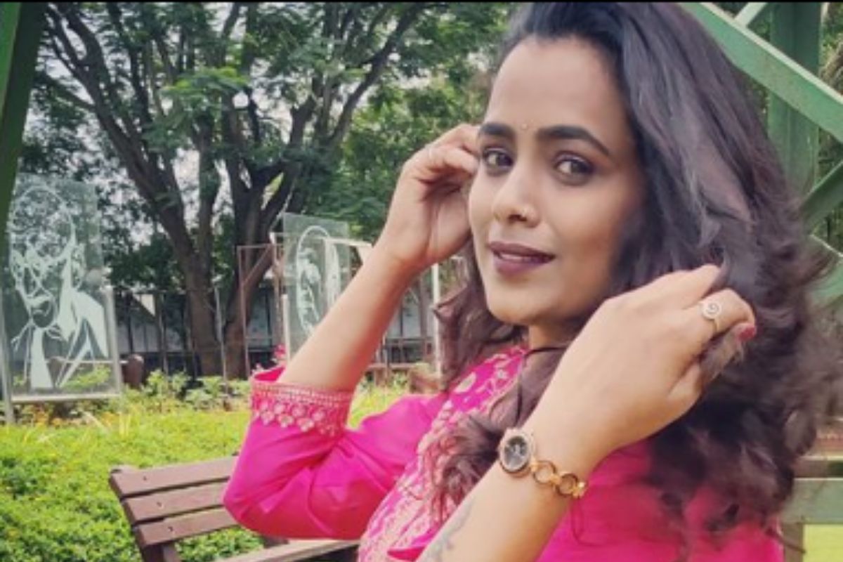 अभिनेत्री कल्याणी कुरळे