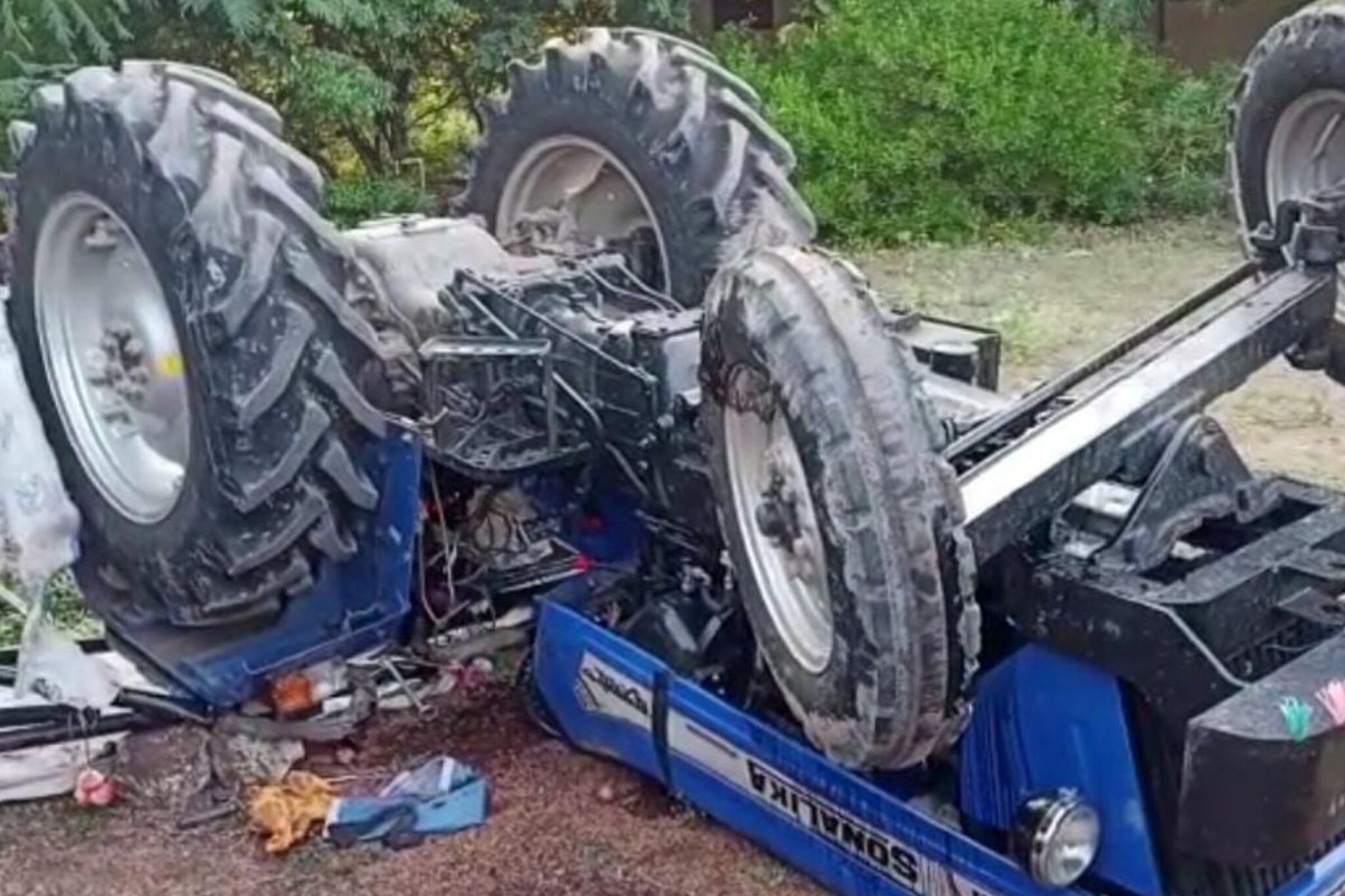 तो स्टंट ठरला जीवघेणा; मित्राला ट्रॅक्टर शिकवायला गेलेला तरुण जीवाला मुकला