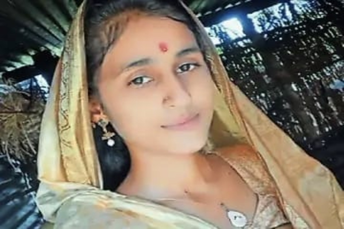 मृत मुलगी