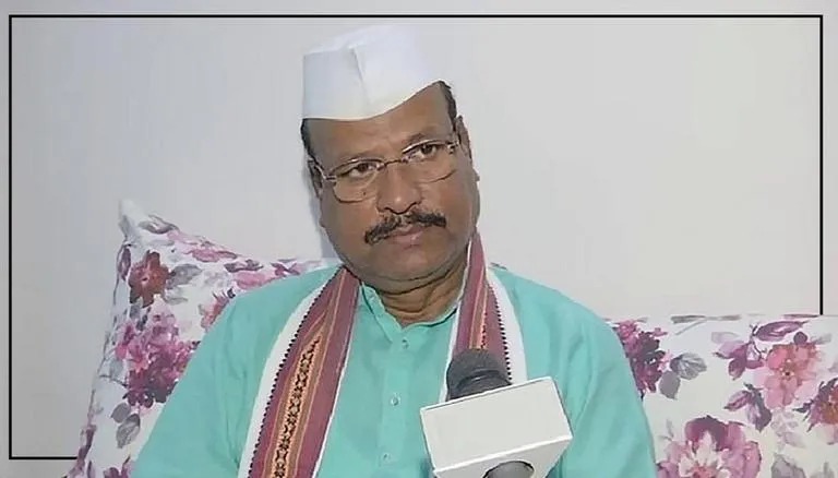 Chandrakant Khaire : सत्तार हा हिरवा साप त्याला आम्ही ठेचणार, ठाकरे गटाच्या नेत्याकडून जहरी टीका