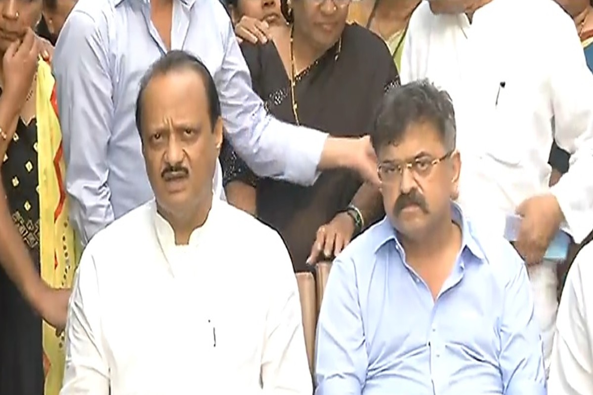 जितेंद्र आव्हाड-अजित पवार